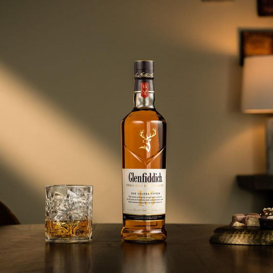 Glenfiddich 15 Year Single Malt Scotch Whisky Solera Aged 15 year 750 ml